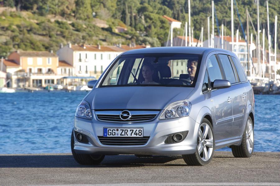  Opel Zafira 2008 года  (фото 30 из 72)